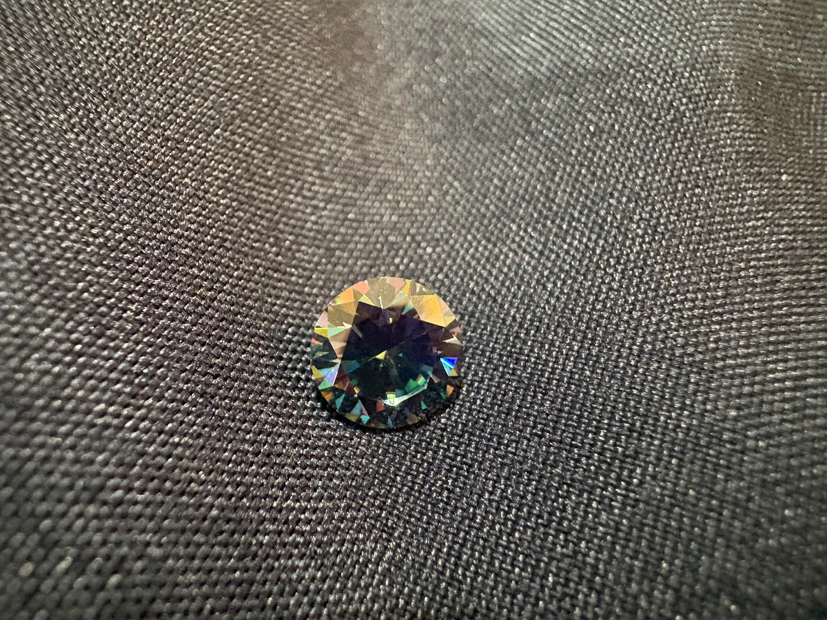 1 Ct Rainbow Green Loose Moissanite